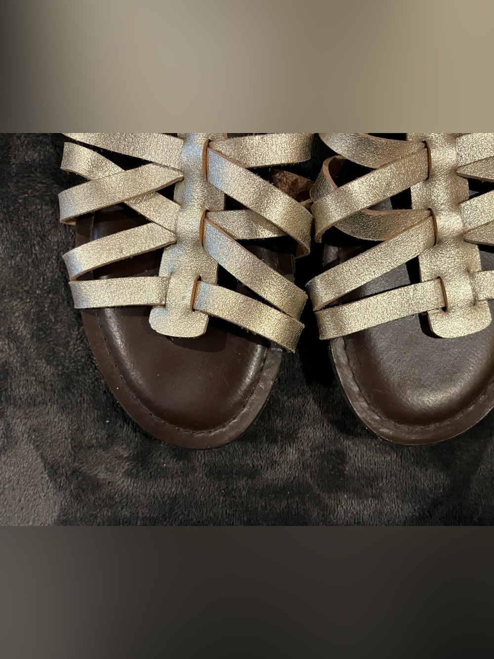 Tall gladiator sandals Gold metallic Adjustable straps back zipper Cushioned 9.5 - Picture 9 of 15